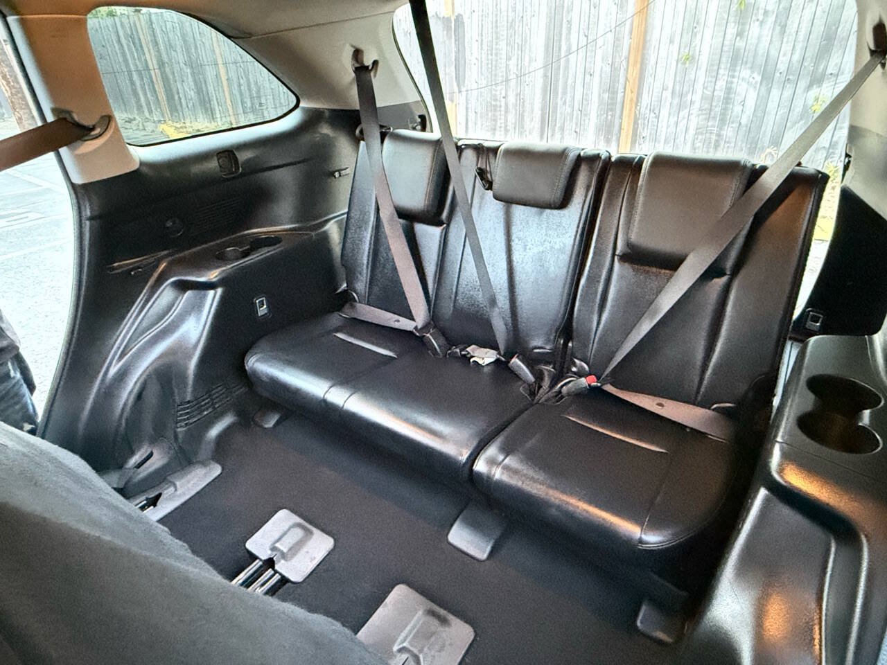 Used 2014 Toyota Highlander XLE AWD/4WD image 10