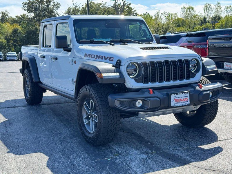 Used 2026 Jeep Gladiator Mojave AWD/4WD image 2