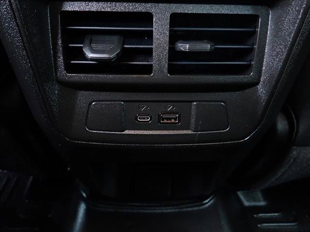 Used 2024 Chevrolet Colorado ZR2 w/ ZR2 Convenience Package III AWD/4WD image 10