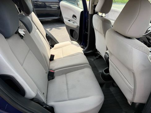 Used 2016 Honda HR-V LX image 25