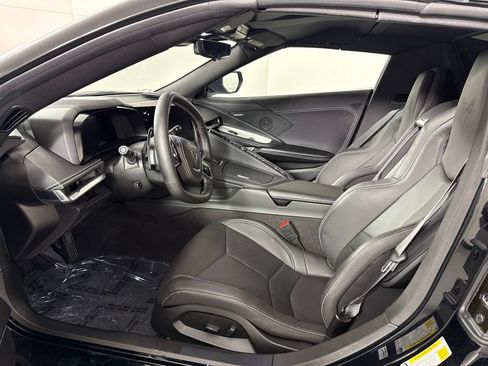 Used 2025 Chevrolet Corvette Stingray Convertible w/ Battery Protection Package RWD image 24