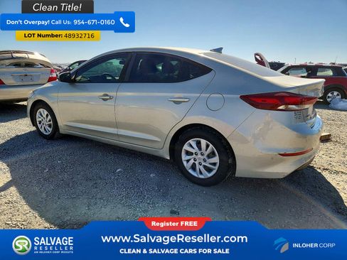 Used 2017 Hyundai Elantra SE image 3