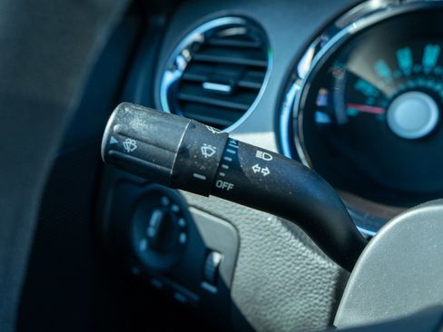 Used 2011 Ford Mustang GT w/ Security Pkg image 21