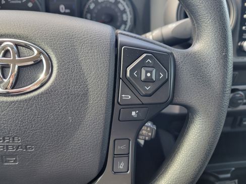 Used 2023 Toyota Tacoma SR image 15