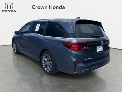 Certified 2025 Honda Odyssey Touring image 3