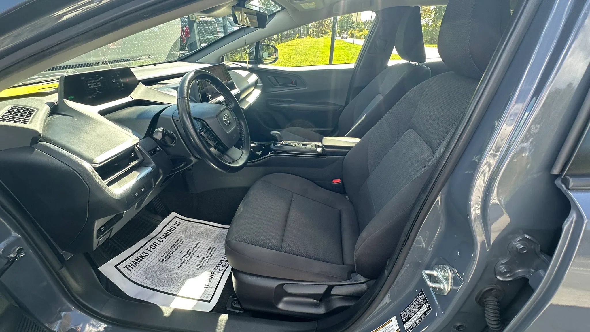 Used 2023 Toyota Prius LE FWD image 18
