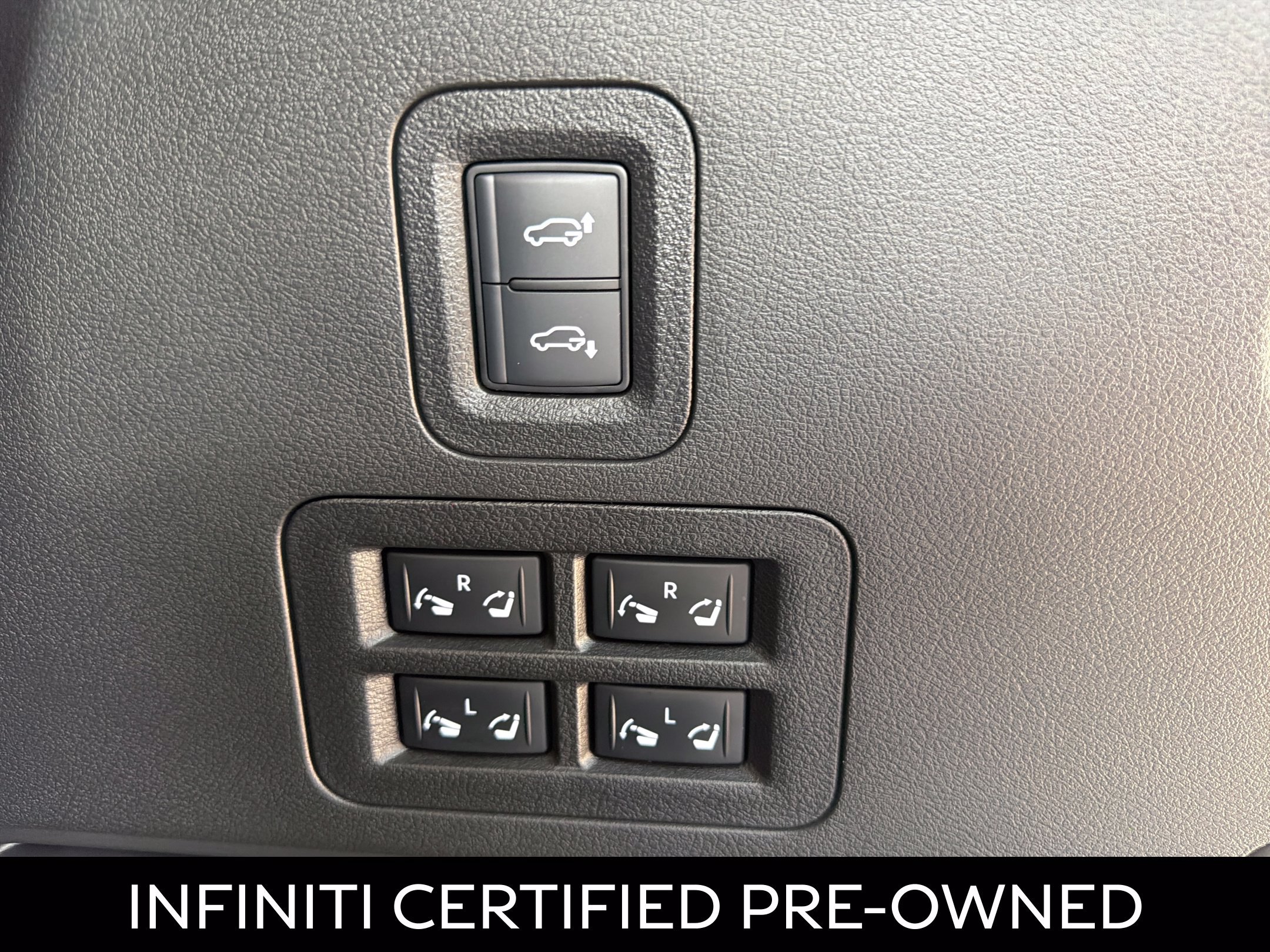 Certified 2025 INFINITI QX80 Luxe AWD/4WD image 32