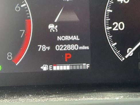 Used 2025 Honda CR-V EX-L image 30