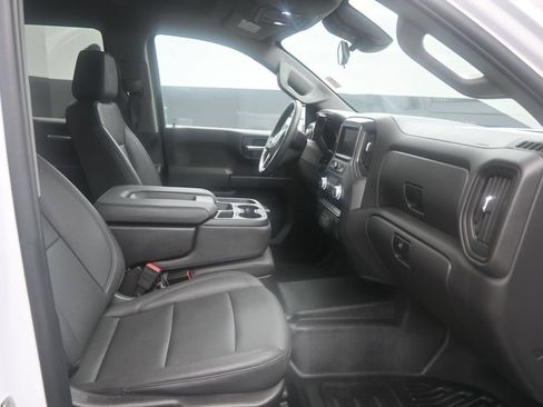 Used 2024 GMC Sierra 1500 Pro w/ Pro Value Package AWD/4WD image 11