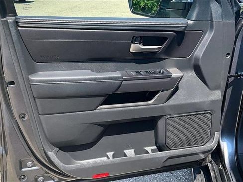 Certified 2024 Toyota Sequoia SR5 AWD/4WD image 8