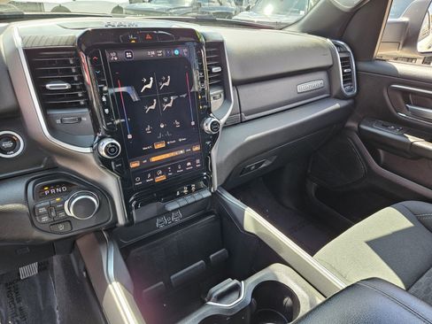 Used 2025 RAM 1500 Big Horn AWD/4WD image 18