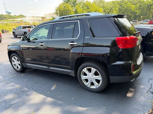 Used 2017 GMC Terrain SLT w/ Open Road Package AWD/4WD image 2