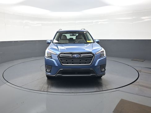 Used 2022 Subaru Forester Limited AWD/4WD image 8