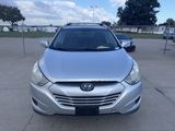 Used 2012 Hyundai Tucson GLS image 2