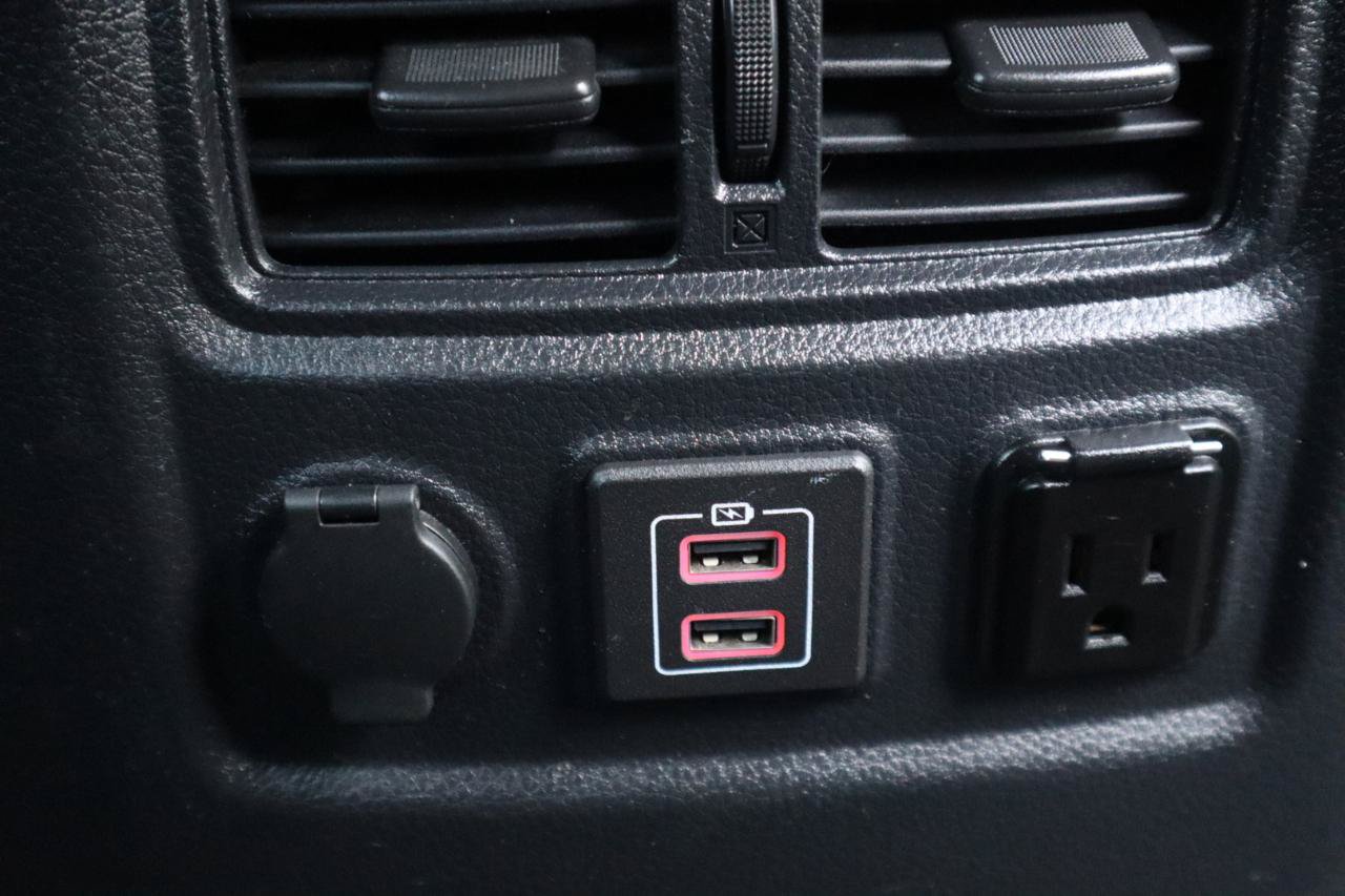 Used 2021 Nissan Titan SV w/ SV Convenience Package AWD/4WD image 58