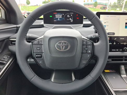 Certified 2026 Toyota C-HR AWD/4WD image 17