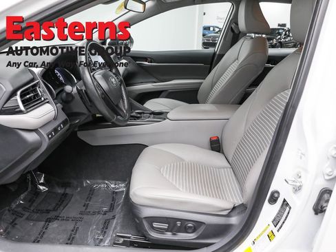 Used 2024 Toyota Camry SE FWD image 14