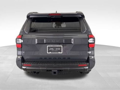 Used 2025 Toyota 4Runner TRD Off-Road Premium image 7