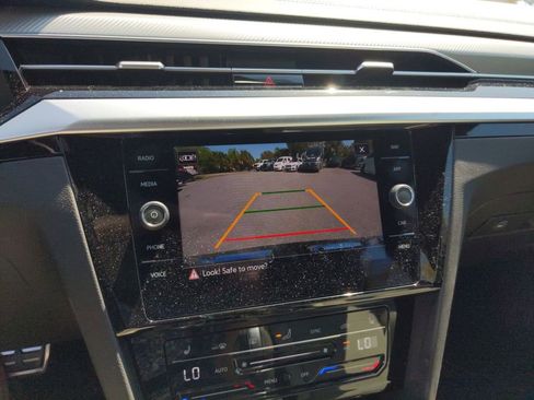 Used 2022 Volkswagen Arteon SE image 21