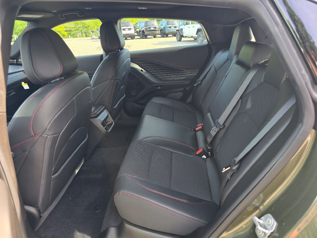 New 2026 Dodge Charger R/T w/ Driver Convenience Group AWD/4WD image 10