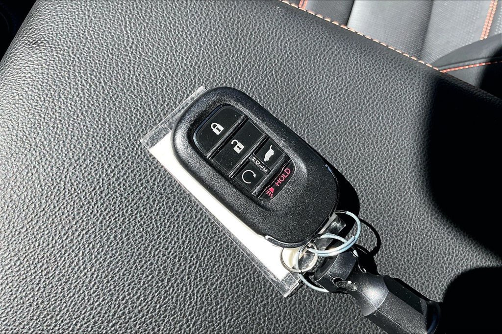 Used 2025 Honda CR-V Sport-L image 12