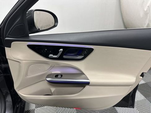 Certified 2023 Mercedes-Benz C 300 4MATIC Sedan image 33