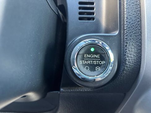 Used 2017 Ford Expedition Max Limited AWD/4WD image 26