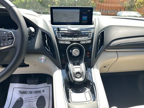 Certified 2025 Acura RDX SH-AWD w/ Technology Package image 32