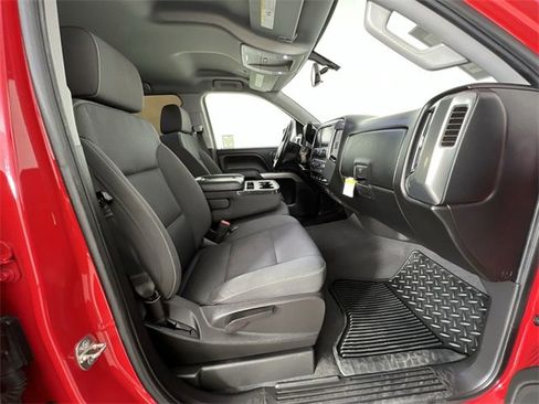 Used 2018 Chevrolet Silverado 1500 LT w/ All Star Edition image 27