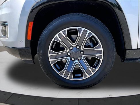 Used 2024 Jeep Wagoneer Series II AWD/4WD image 35
