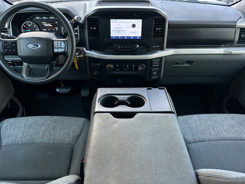 Used 2023 Ford F150 XLT image 12