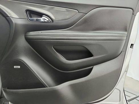 Used 2017 Buick Encore Premium AWD/4WD image 28