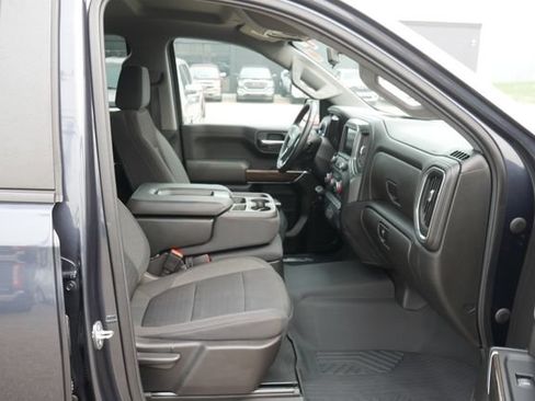 Used 2022 Chevrolet Silverado 1500 RST AWD/4WD image 28