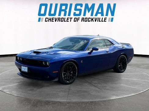 Used 2021 Dodge Challenger R/T Scat Pack w/ Dynamics Package RWD image 2