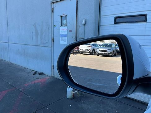 Used 2025 Buick Encore GX Preferred image 17