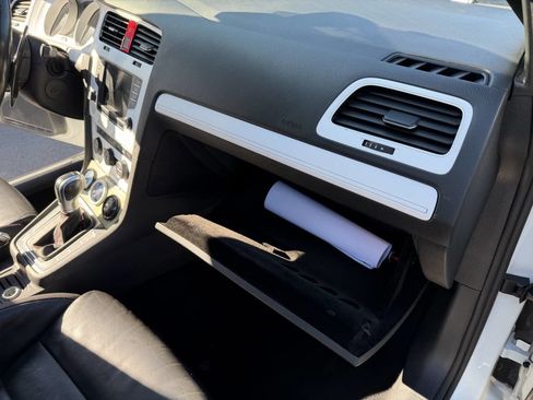 Used 2016 Volkswagen GTI Autobahn w/ Lighting Package (SEL) image 21