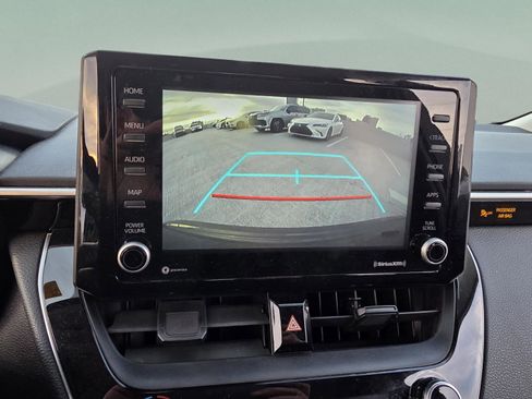 Used 2022 Toyota Corolla LE image 13