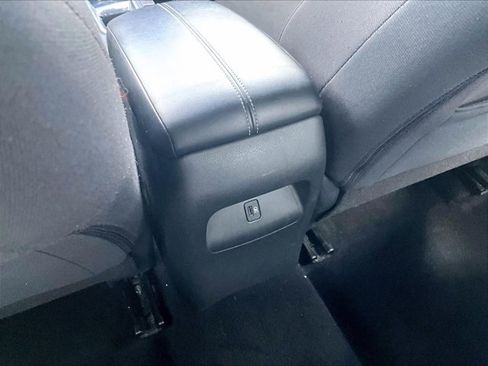 Used 2021 Nissan Sentra SV image 22