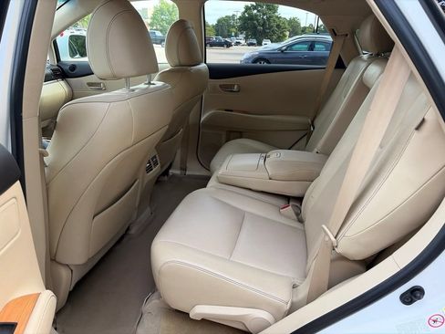 Used 2015 Lexus RX 450h AWD image 7
