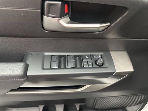 Used 2026 Toyota Sequoia SR5 w/ TRD Off-Road Package AWD/4WD image 15