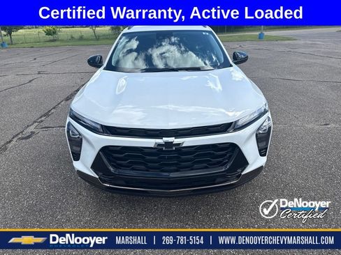 Used 2024 Chevrolet Trax ACTIV w/ Driver Confidence Package FWD image 8
