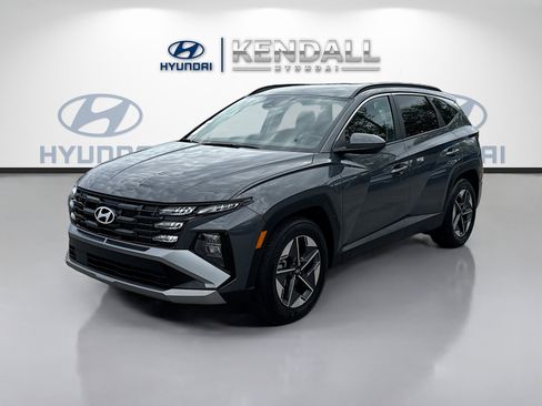 Used 2025 Hyundai Tucson SEL image 3