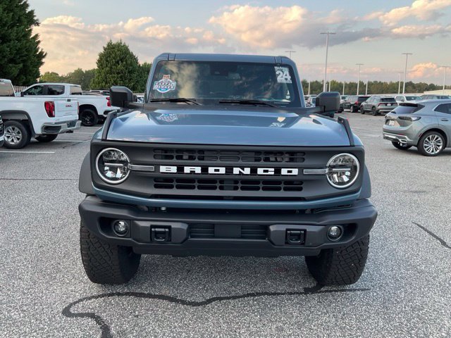 Used 2024 Ford Bronco Black Diamond w/ Sasquatch Package AWD/4WD image 2