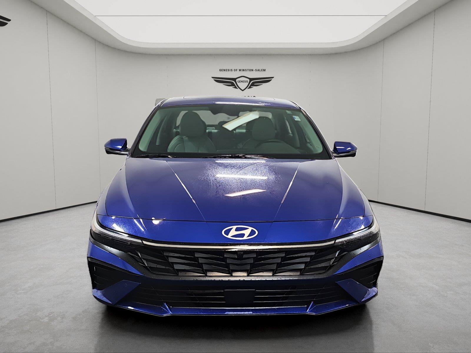 Used 2024 Hyundai Elantra Limited FWD image 8