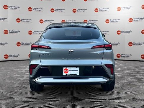 Used 2024 Buick Envista Sport Touring image 4