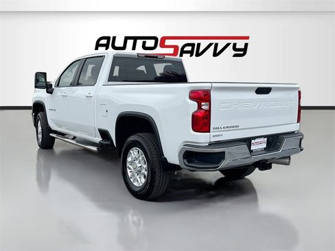 Used 2024 Chevrolet Silverado 2500 LT image 5