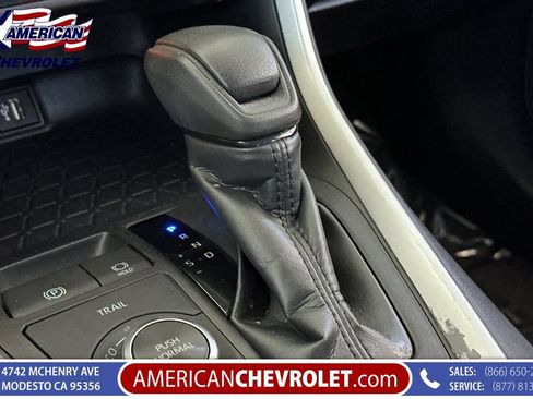 Used 2025 Toyota RAV4 XLE AWD/4WD image 29