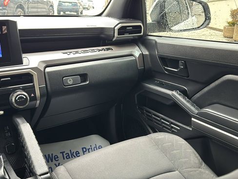 Used 2024 Toyota Tacoma SR5 image 25