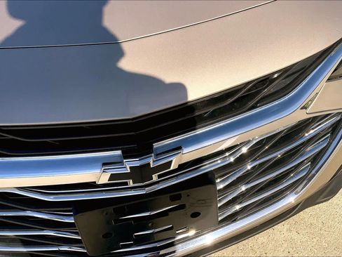 Used 2023 Chevrolet Malibu LT image 29