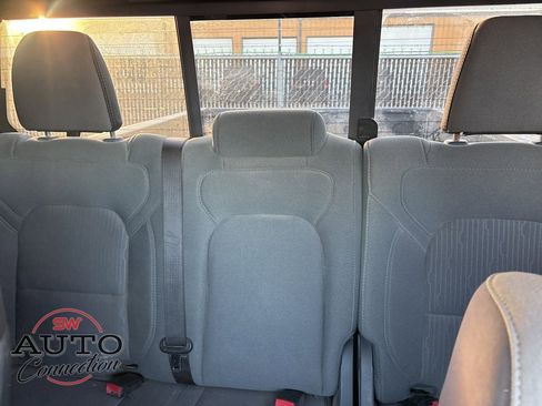 Used 2022 RAM 1500 Lone Star image 17